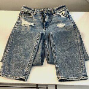 American Eagle, Women's, Stretch, High-Waisted, "Mom" Straight- Leg Jean, Size 0